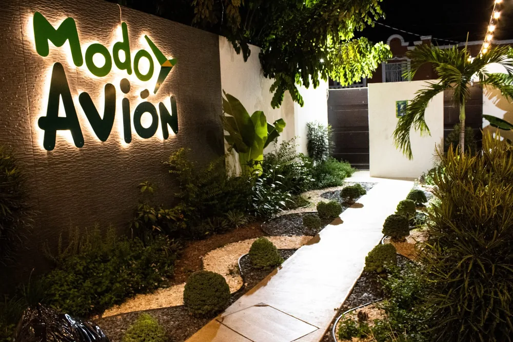 HUB Mochis Modo Avión Jardín